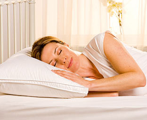 Firm Duck Feather and Down Pillow (1 + 1 FREE)