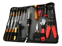 StarTech.com 19 Piece Computer Took Kit in a Carrying Case - tool kit