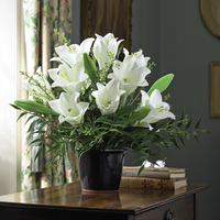 Madonna Lily Centrepiece