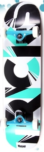 Tricks Complete Skateboard - Spectra 7.75"