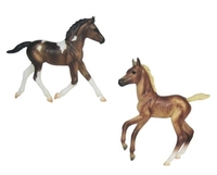 Hornby - Classics Collection - Colourful Foals 1/12 Scale - Breyer