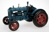 Tinplate JLTR2989-BL 1945 Fordson E27N Tractor Scale 1:12