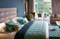 Luxury One Night Break with Champagne at Alexander House Hotel
