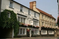 One Night Break with Dinner at Villiers Hotel