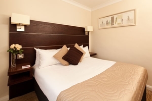 One Night Hotel Break at the Mercure Bradford North