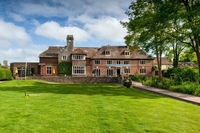 Overnight Escape with Dinner for Two at Deans Place Hotel