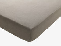 Single fitted sheet