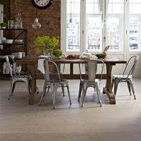 Earlston - Opio Table Maxwell Chairs