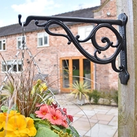 Porterhouse Hanging Basket Bracket