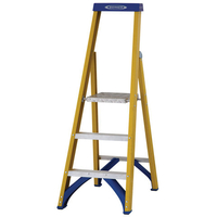 Werner Werner Fibreglass Platform Stepladder Trade 3 Tread