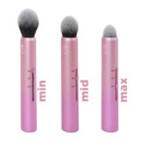 Real Techniques Custom Cheek Brush