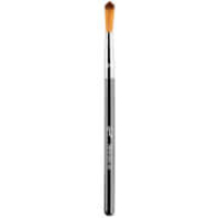 Sigma E48 Pointed Crease™ Brush