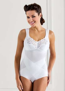 Plus Size Lace Detailed Shaping Body in White size 48E