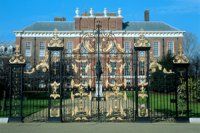 Tour of Kensington Palace with Afternoon Tea for Two