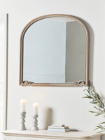 Ismena Mirror