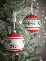 NEW Four Large Leaves & Berries Glass Baubles
