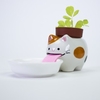 Peropon Drinking Animal Planter (Cat)