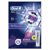 Oral B Pro 650 3DWhite Toothbrush Pink