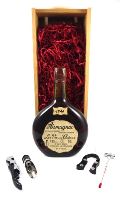 1940 Les Vieux Chenes Vintage
Armagnac 1940 C. Saint- Orens
(70cl)