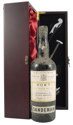 1947 Sandeman Vintage Port
1947